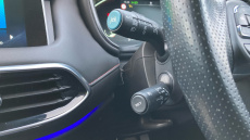 MG Hs 1.5 T-GDI Exclusive 5dr Petrol Hatchback